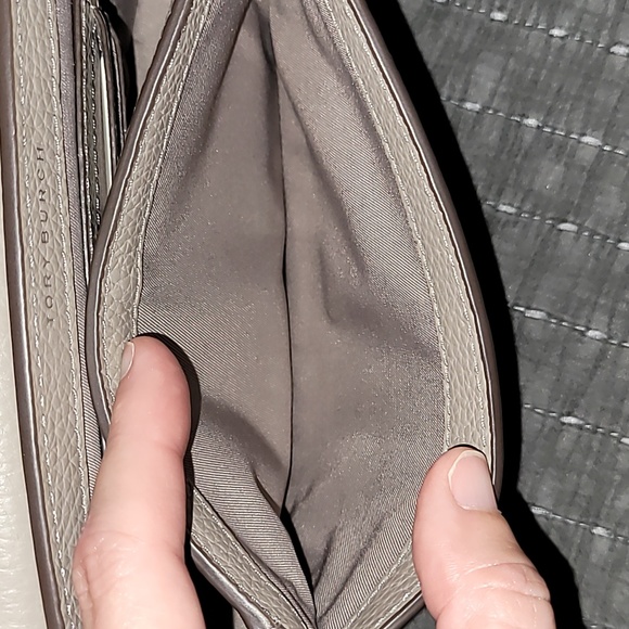 Tory Burch Olivia shoulder or crossbody bag - Picture 6 of 9